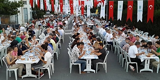 Esnafın başkanları iftar verdi!