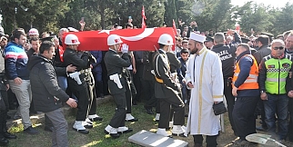 Uzm. Çvş. Emre Sarıtaş son yolculuğuna uğurlandı!