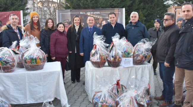 Özcan Işıklar yeni yılda huzur diledi