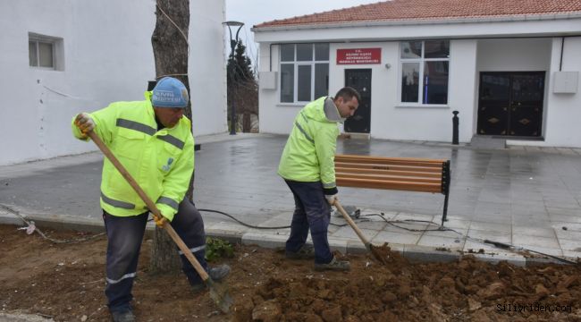 Büyükkılıçlı meydanı çiçeklendi