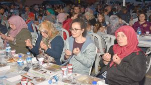 Gönül Sofrası Kadıköy'de Kuruldu 