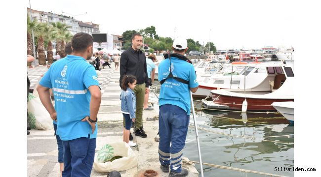 Silivri sahilleri temizleniyor