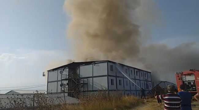 Silivri’de işçilerin kaldığı bina da yangın çıktı