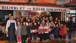 Metin Usta’dan minik basketçilere ziyafet