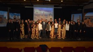 Türam lisesi öğrencileri Buhara'yı tanıttı