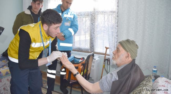 Değirmenköylü yaşlılar sağlık kontrolünden geçti