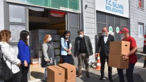 MHP'den Gıda Bankasına 100 koli yardım 
