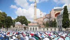 Ayasofya için İngilizce ve Türkçe tanıtım kitabı