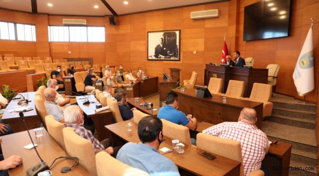 Başkan Yılmaz minibüsçü esnafı ile bir araya geldi