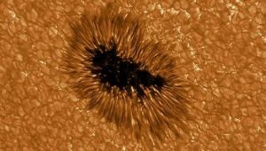 Güneş'in manyetik alanı yüksek çözünürlükte kayda alındı