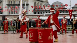 6 Ekim İstanbul’un kurtuluşu Taksim’de kutlandı