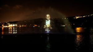 Türkiye’nin ilk Atatürk hologramıyla coşkulu kutlama