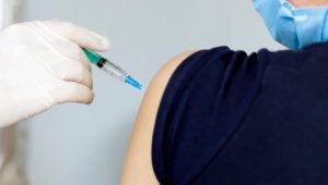 Çankırı ve Çorum valilerinden 18 yaş altına aşı uyarısı