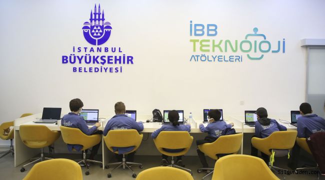 İBB Teknoloji Atölyeleri ilk mezunlarını verdi