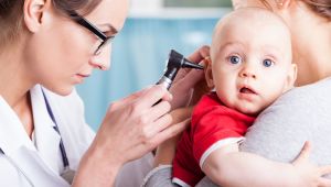  Çocuklarda orta kulak enfeksiyonu işitme kaybına neden olabilir!