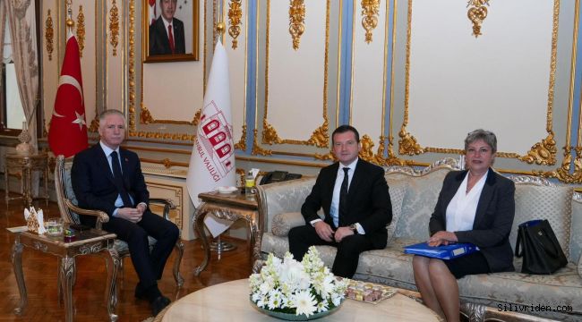 Başkan Balcıoğlu, İstanbul Valisi Davut Gül ile görüştü