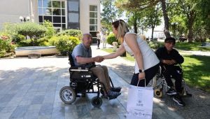 Silivri Belediyesi’nden Huzurevlerine bayram ziyareti