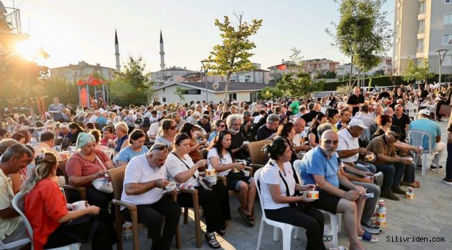 Silivri’de Aşure Lokması birlik ve kardeşlik için paylaşıldı