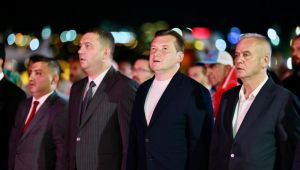 Silivri'de demokrasi nöbeti tutuldu