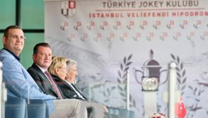 Başkan Balcıoğlu, Silivri Belediye Başkanlığı Koşusu’nu izledi
