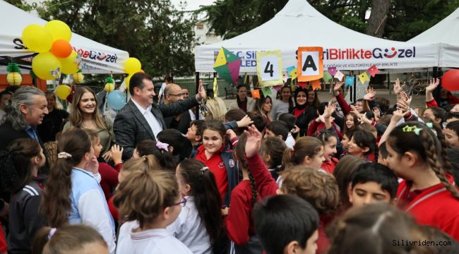 Başkan Balcıoğlu, Piri Mehmet Paşa İlkokulu kermesinde öğrencilerle buluştu