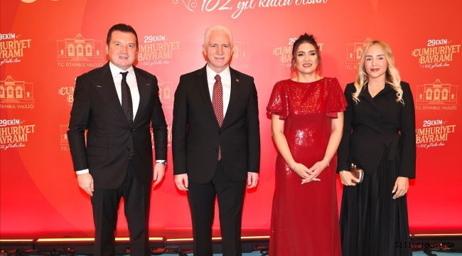 Kaymakam Toğan ve Başkan Balcıoğlu, Cumhuriyet Balosu’nda bir araya geldi