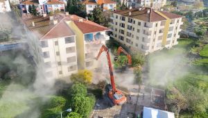 Aşiyan Sitesi'nin yıkımı gerçekleştirildi