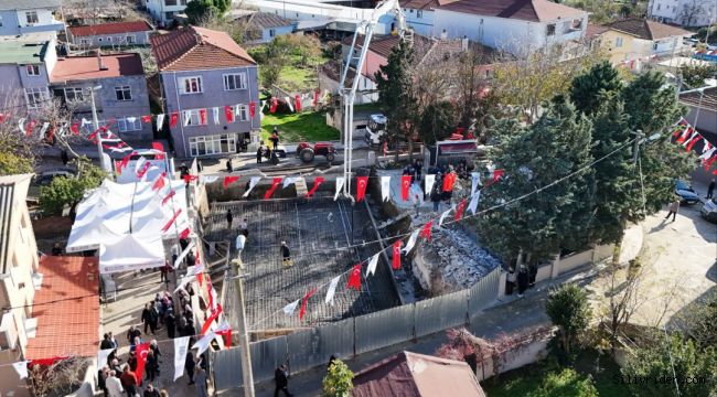 “Bu toprakların, bu caminin, bu parselin benim ailem için de ayrı bir anlamı var”