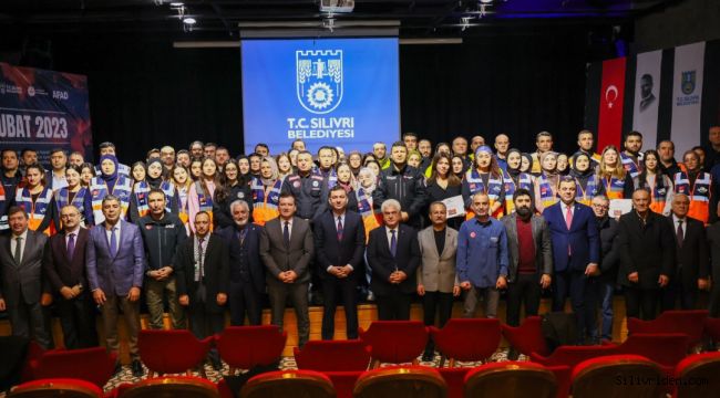 Silivri’de 6 Şubat şehitleri anıldı, AFAD gönüllülerine sertifika verildi