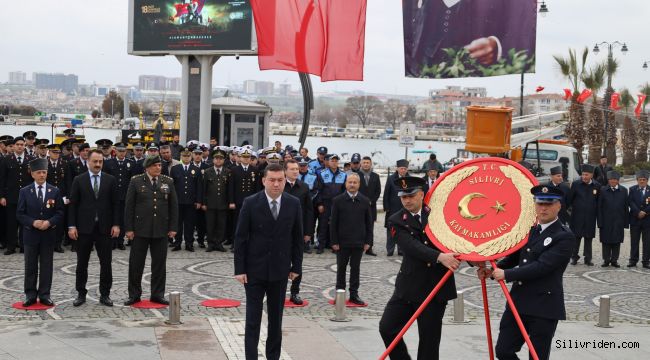 18 Mart törenlerinde çelenk sunumu gerçekleştirildi