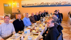 Cumhur İttifakı meclis üyeleri iftarda buluştu