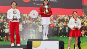 Silivrili öğrenci Nil Süzgün’den golfte büyük başarı