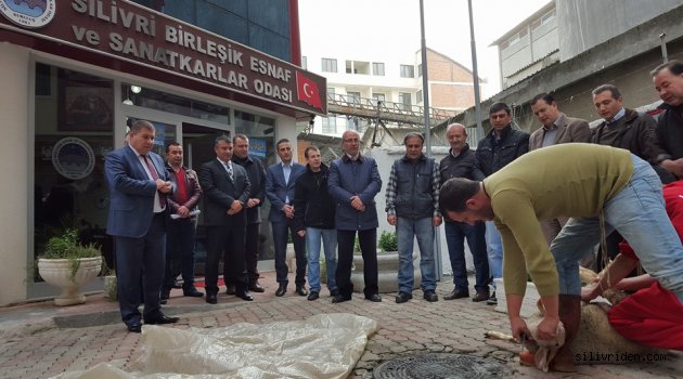 Esnaf Odası'na yeni hizmet aracı