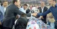 AK Partililer statta iftar açtı
