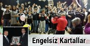 Beşiktaşlılar engelli öğrencilerle